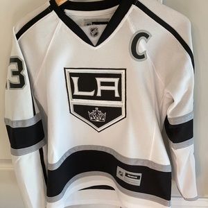 Women’s size small official Reebok jersey. NHL. It was only worn once.